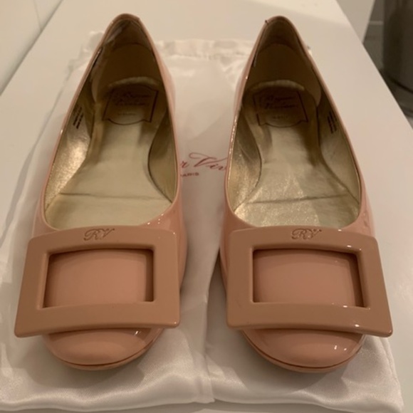 roger vivier gommette ballerina